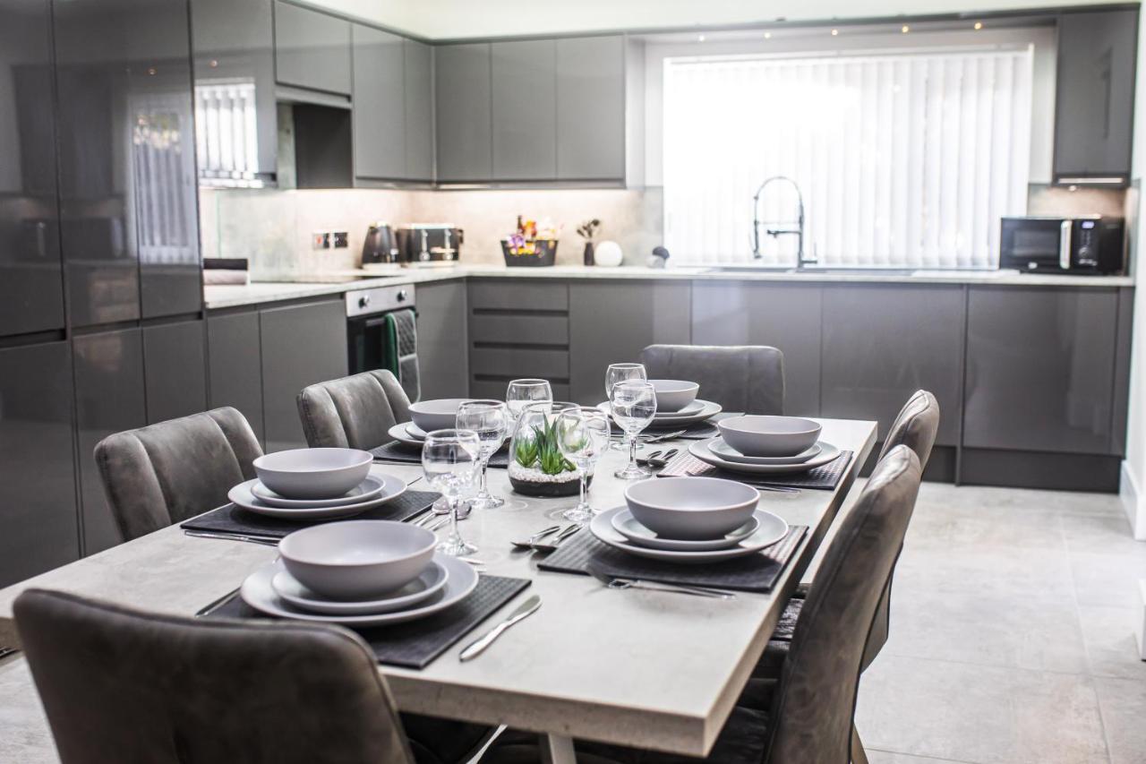 Oystermouth Luxury Property With Hot Tub And Sea Views מראה חיצוני תמונה