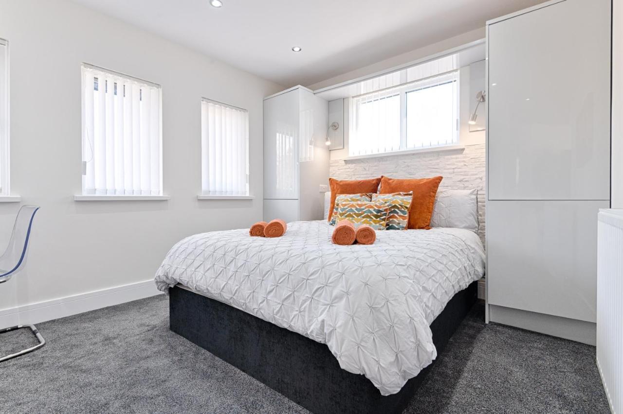 Oystermouth Luxury Property With Hot Tub And Sea Views מראה חיצוני תמונה