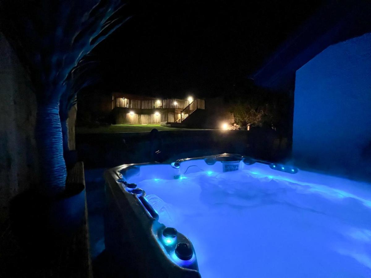 Oystermouth Luxury Property With Hot Tub And Sea Views מראה חיצוני תמונה